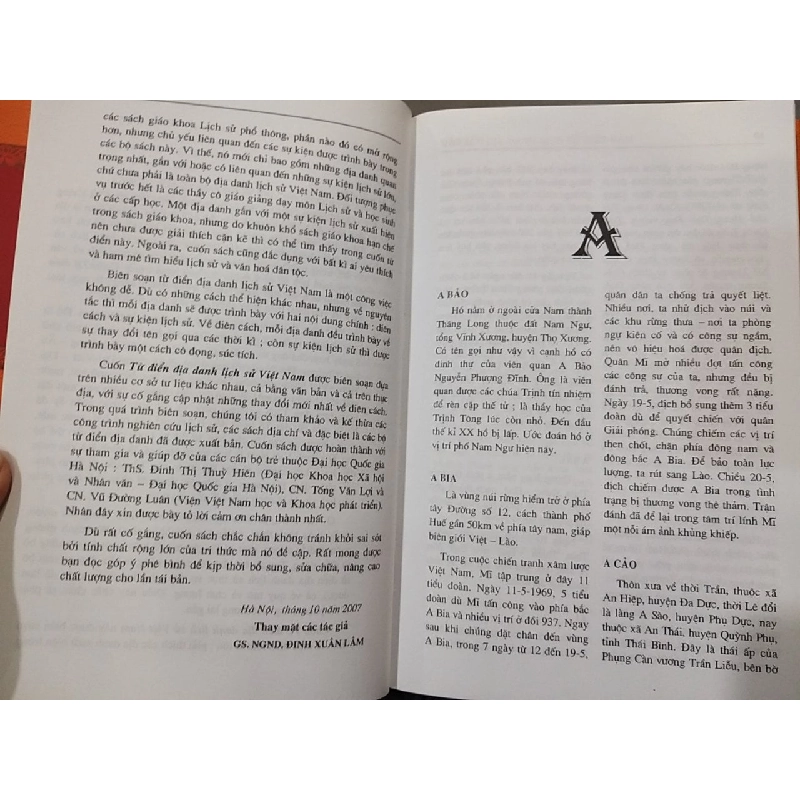 Từ điển địa danh lịch sử Việt Nam - Đinh Xuân Lâm 782748