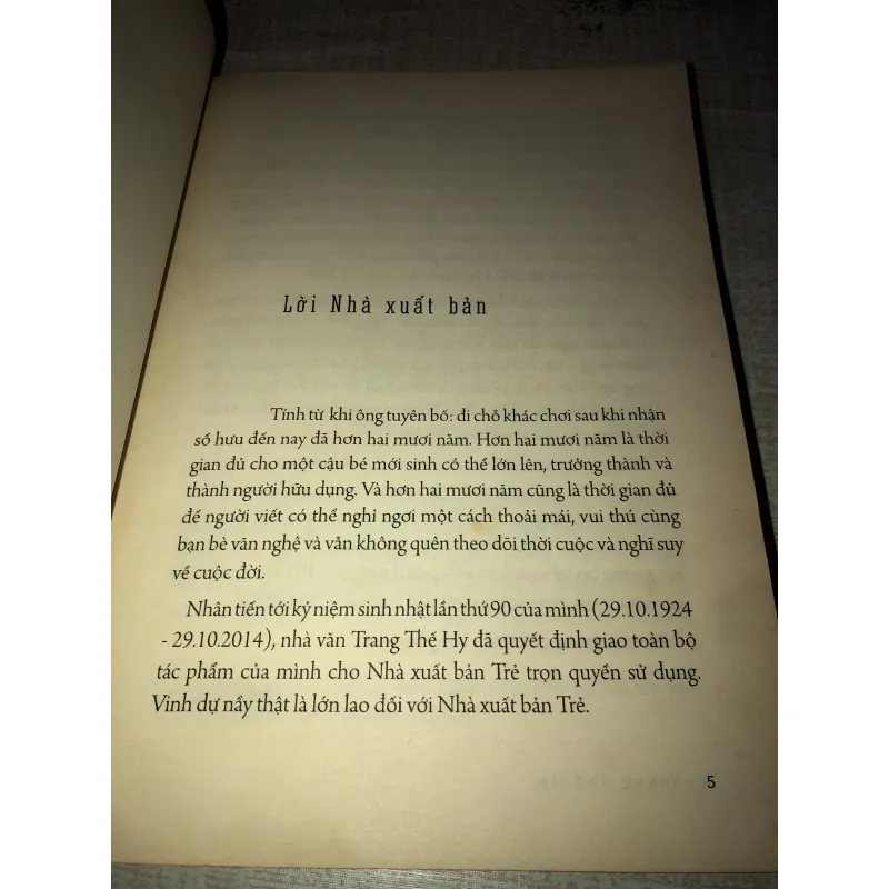 Trang thế kỷ nợ nước mắt 996463