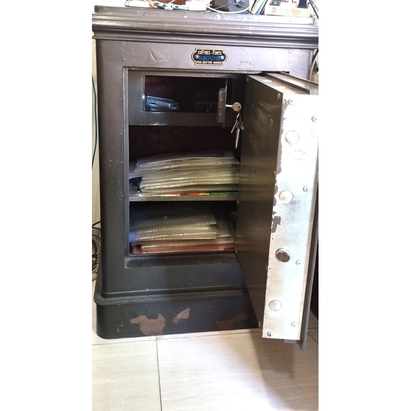 Bán KÉT SẮT cổ kiểu Pháp 462895