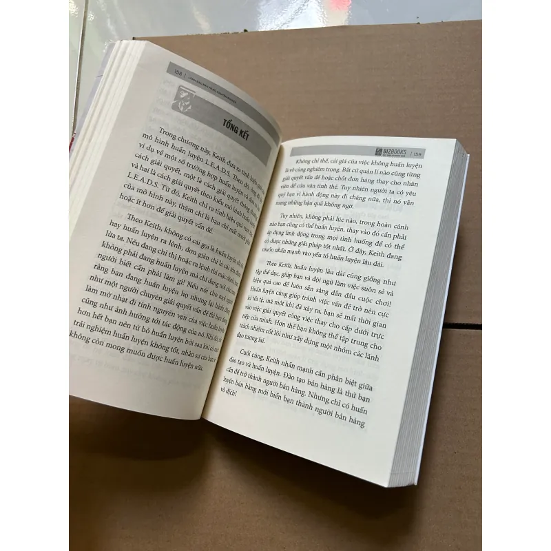 Lãnh đạo bán hàng chuyên nghiệp 1033207