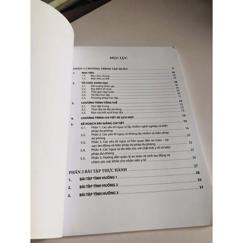 AN TOÀN VỆ SINH LAO ĐỘNG VÀ PHÒNG CHỐNG BỆNH NGHỀ NGHIỆP TRONG CÁC CƠ SỞ Y TẾ  720843