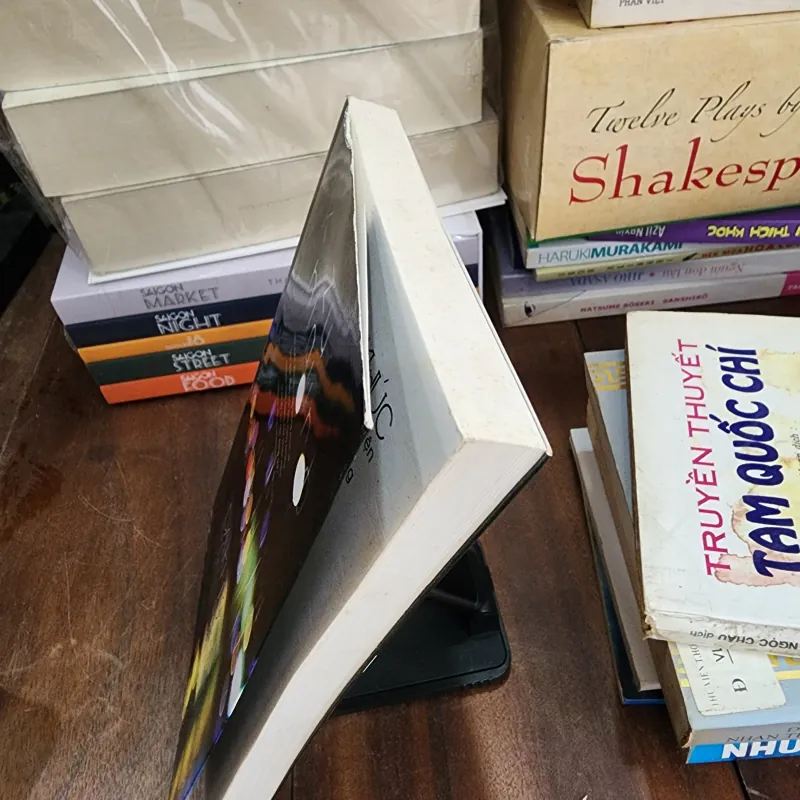 Dạ khúc Kazuo Ishiguro 758659