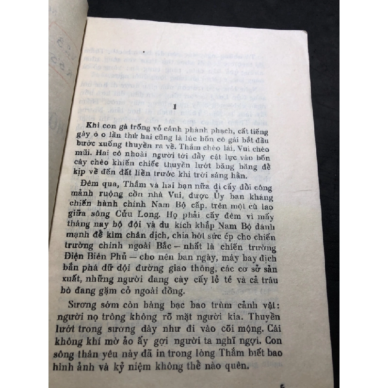 Không chịu sống quỳ 1973 mới 60% ố bẩn bìa cứng Nguyễn Hải Trừng HPB0906 SÁCH VĂN HỌC 164808