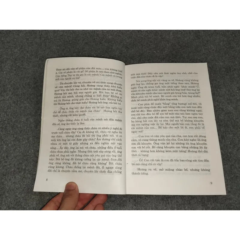 THÁNG NĂM BIẾT NÓI - VI HỒNG 588781