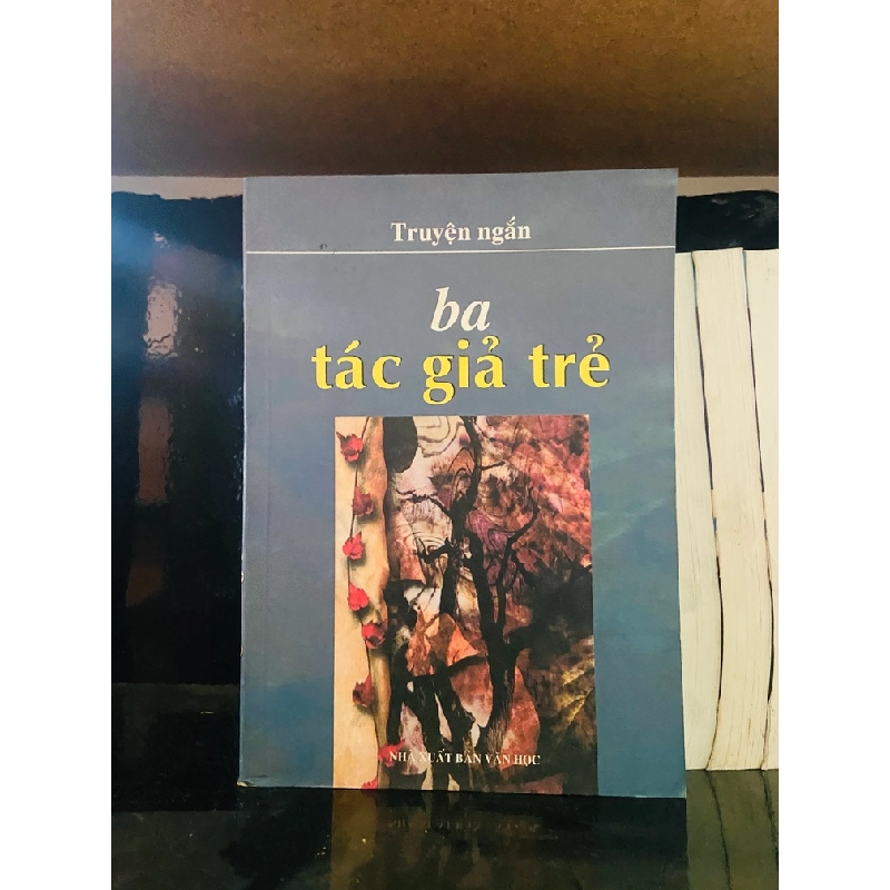 (Sách cũ SCGR) Ba tác giả trẻ - Văn học VAVOA8T1-5 Blogmeo090426 1017253