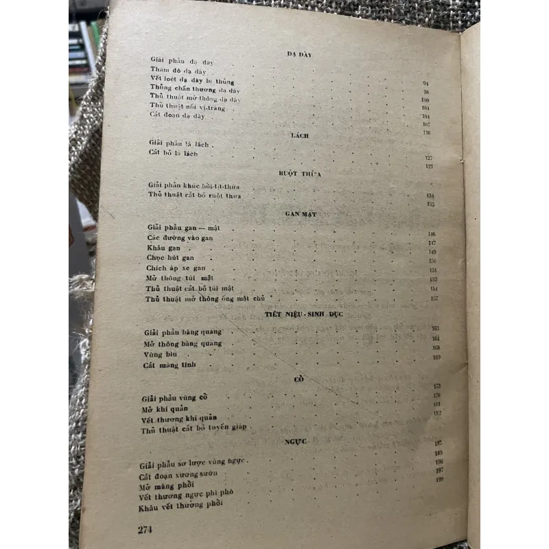 Hoàng đình Cầu; Phẫu thuật học ; gần 300 trang khổ lớn  1009213