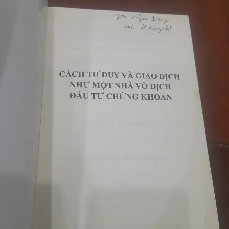 Mark Minervini - CÁCH TƯ DUY VÀ GIAO DỊCH NHƯ MỘT NHÀ VÔ ĐỊCH ĐẦU TƯ CHỨNG KHOÁN 709152