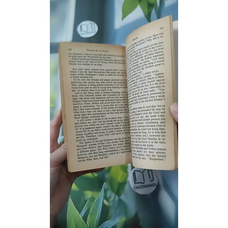 [MIỄN PHÍ BỌC SÁCH] [XƯA] Grail (1997) - Stephen R. Lawhead 1027585