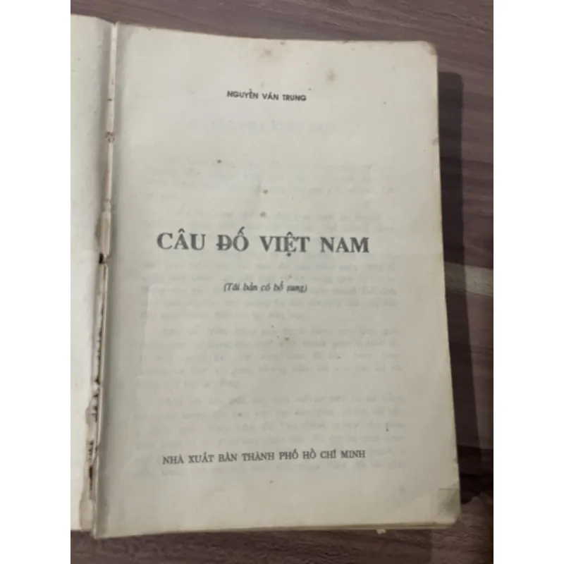 NGUYÊN VĂN TRUNG-  CÂU ĐỐ VIỆT NAM 748047