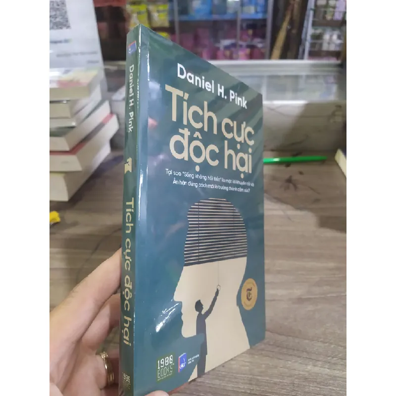 [Sách Cũ SCGR] Tích cực độc hại mới 100% HCM0504 677559