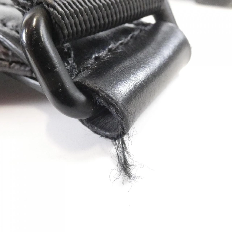 Túi đeo chéo Louis Vuitton Monogram Galaxy Discovery M44444 613057