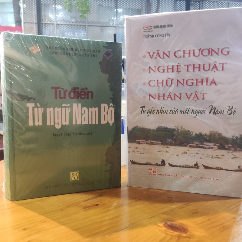 (chữ ký)VĂN CHƯƠNG - NGHỆ THUẬT - CHỮ NGHĨA - NHÂN VẬT - TỪ GÓC NHÌN CỦA MỘT NGƯỜI NAM BỘ 187214