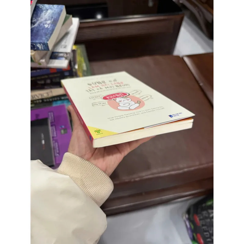 ĐỪNG CỐ LÀM HÀI LÒNG TẤT CẢ MỌI NGƯỜI – CHASE HILL - K3 1011298