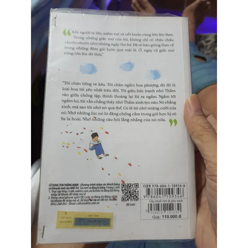 Cây chuối non đi giày xanh 926026