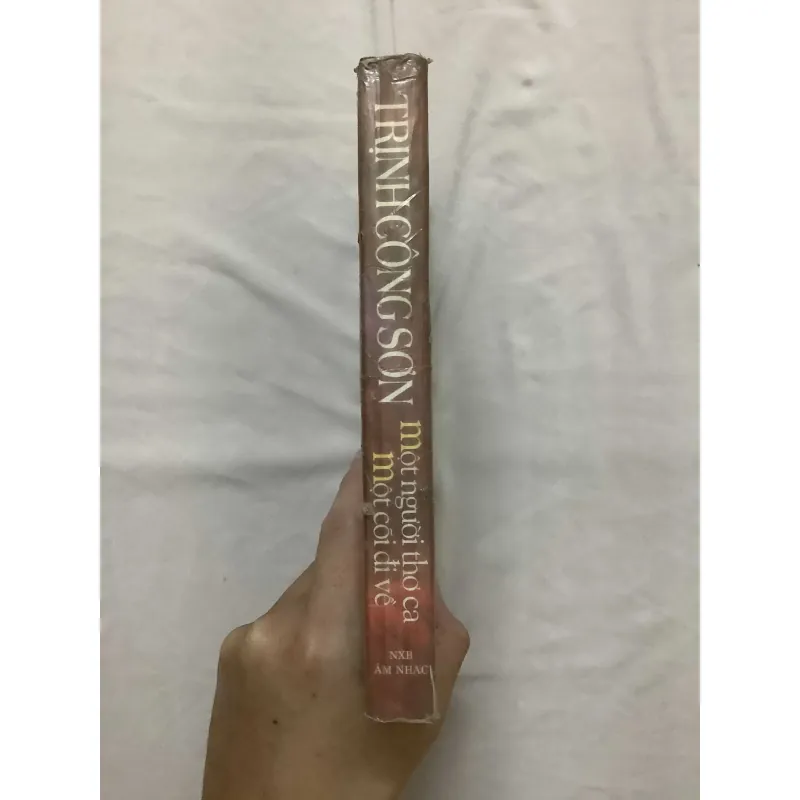 Trịnh Công Sơn Một Người Thơ Ca Một Cõi Đi Về 592732