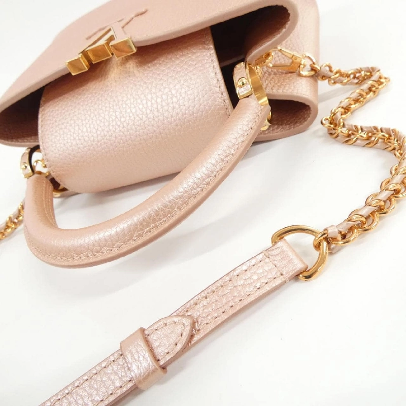 Túi Louis Vuitton Capucines BB M21103 618615