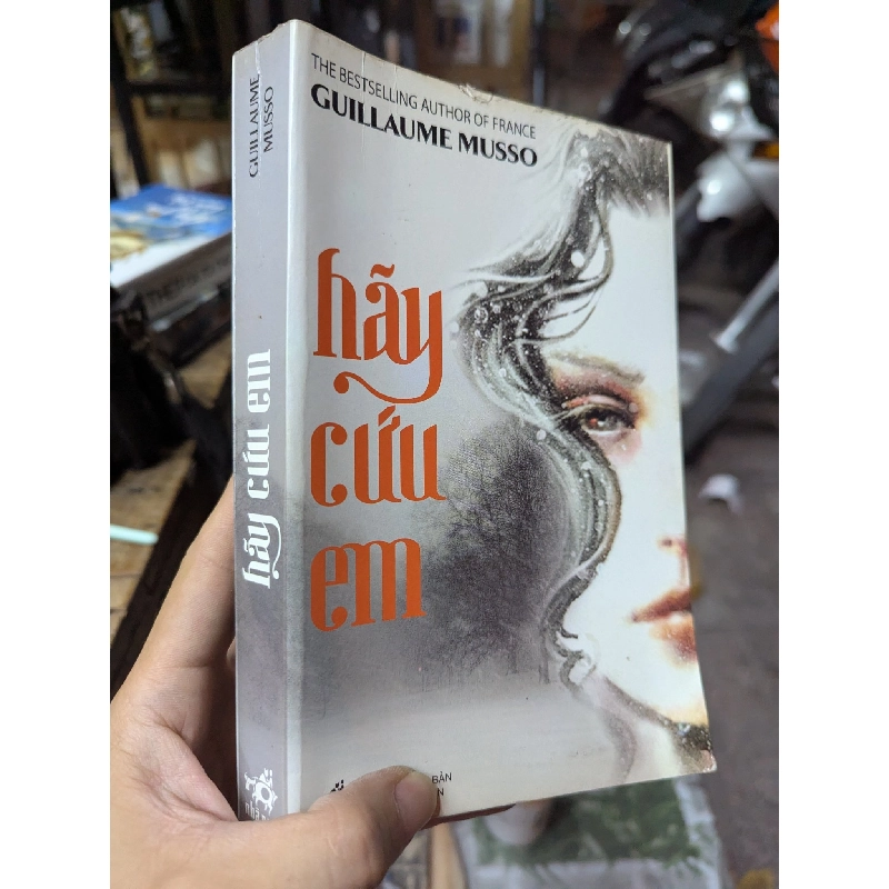 Hãy cứu em - Guillaume Musso 125891