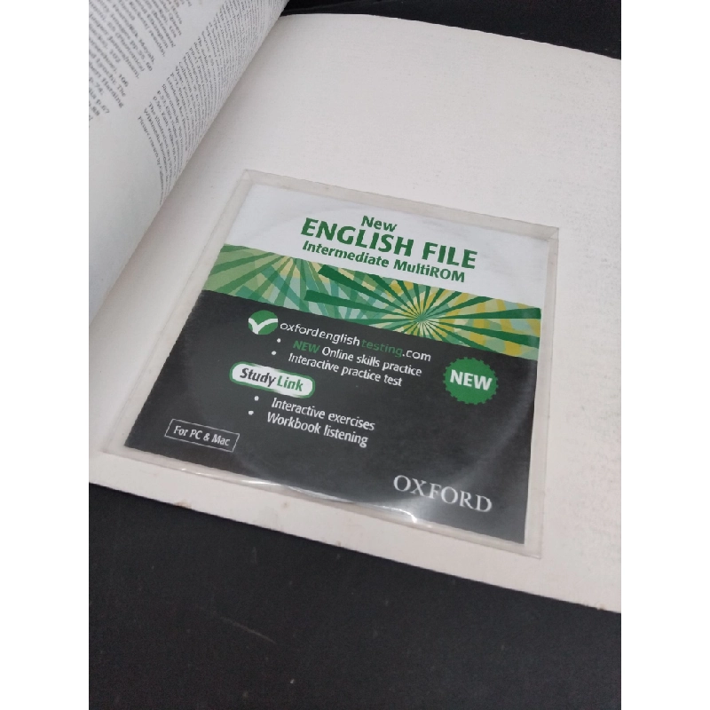 New English File MultiPACK B Intermediate (kèm CD) mới 80% bẩn bìa, ố nhẹ HCM2811 Oxenden, Latham-Koenig HỌC NGOẠI NGỮ 356640
