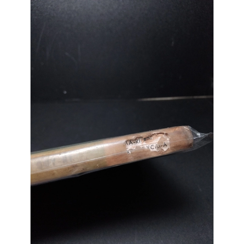 Phơ-rê-đê-rích Giô-li-ô Qui-ri mới 70% bẩn bìa, ố vàng, có vệt nước Ma-ri-an Sat-xcon-xcai-a HCM2603 DANH NHÂN 923172