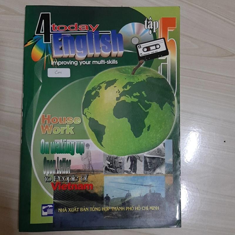 4 today ENGLISH (song ngữ Anh - Việt) tập 5 325769