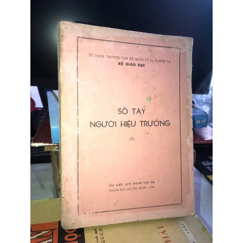 Sổ tay người hiệu trưởng  1021735