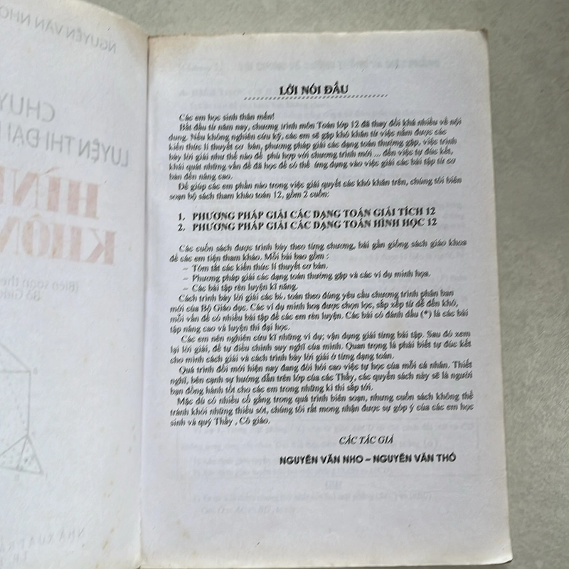 Chuyên đề luyện thi đại học và cao đẳng HÌNH HỌC KHÔNG GIAN — 2010s 496167