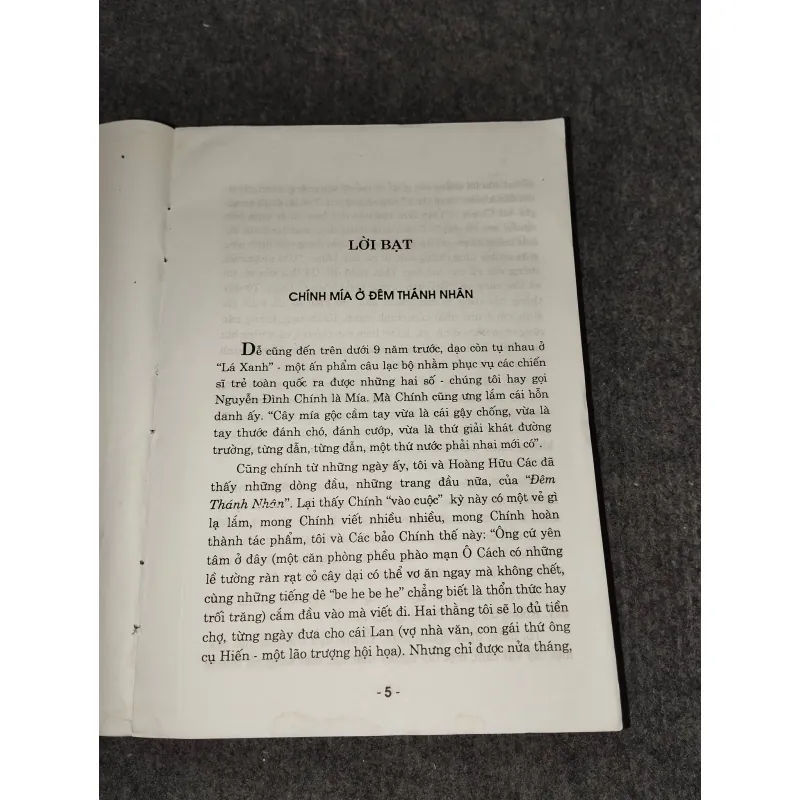 ĐÊM THÁNH NHÂN - NGUYỄN ĐÌNH CHÍNH 957879