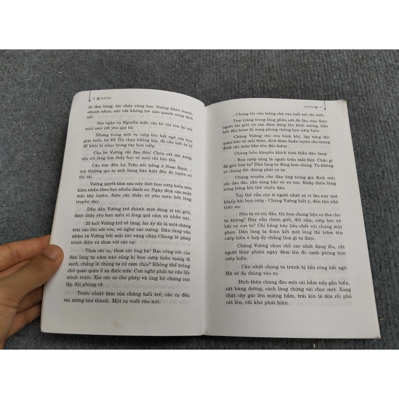 SƯ TỬ BẠT (QUẢN BẠT) - PHAN ĐỨC NAM 469877