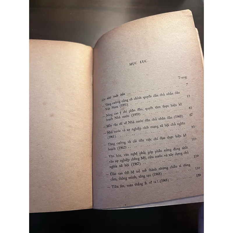 📖 Một số vấn đề về Nhà nước ( Phạm Văn Đồng- xb 1980) 590803