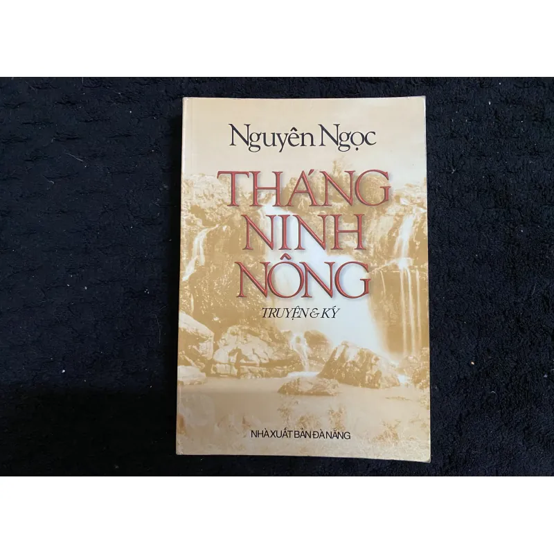Tháng Ninh Nông- Nguyên Ngọc 1025173