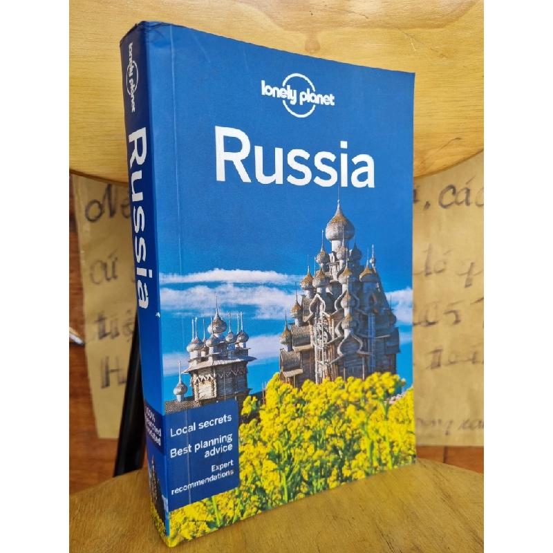 RUSSIAN : LOCAL SECRETS, BEST PLANNING ADVICE, EXPERT RECOMMENDATIONS - LONELY PLANET 120557
