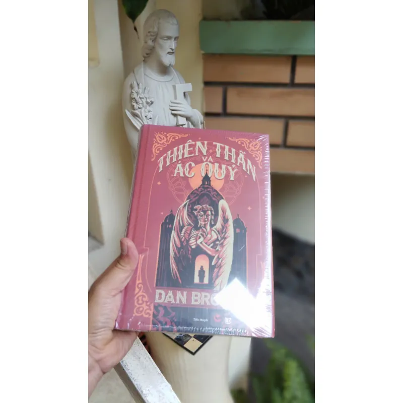 Thiên Thần và Ác Quỷ (Dan Brown) 1008472