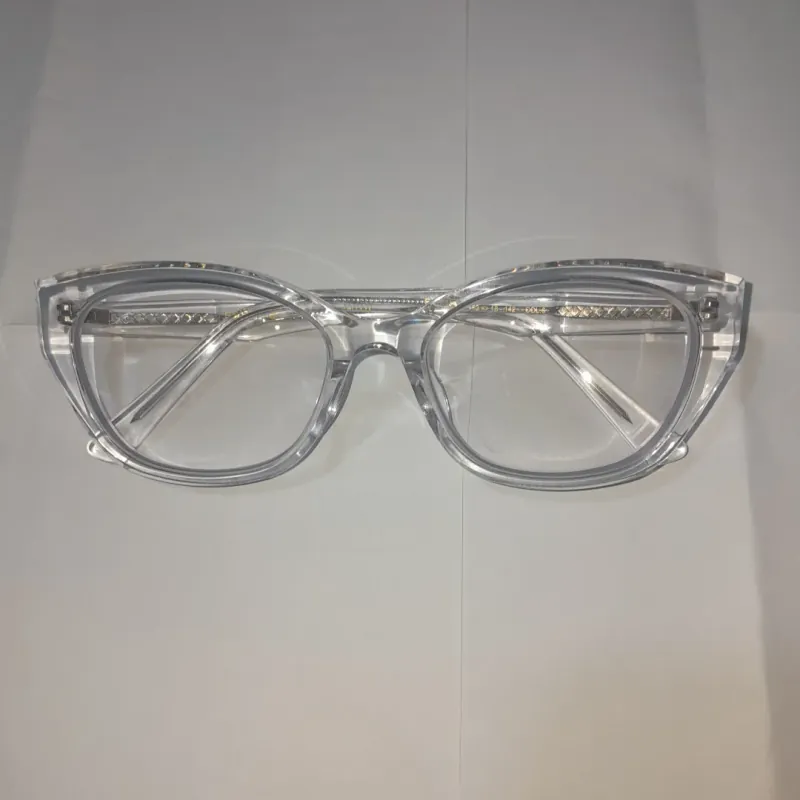 Kính mắt thương hiệu Super Made in Vietnam 995370