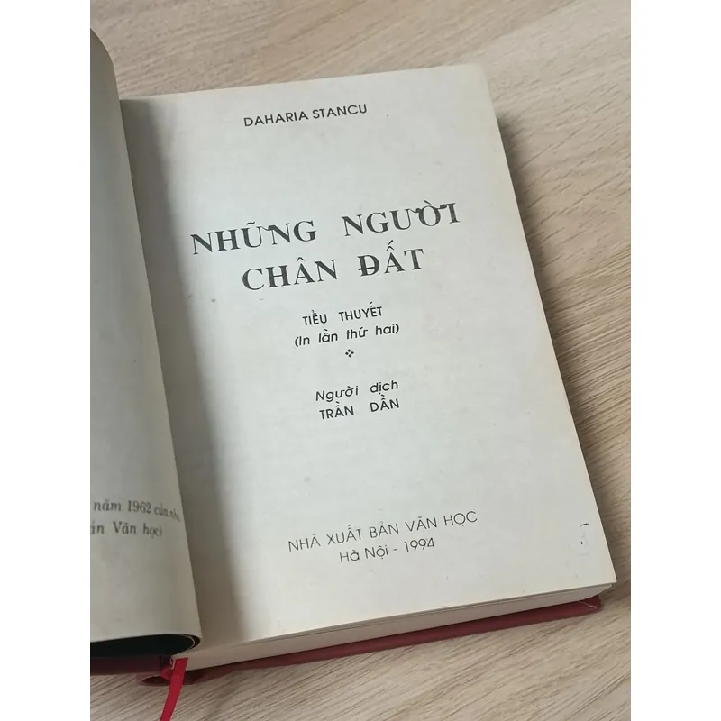 Những người chân đất (Trần Dần dịch) 609760