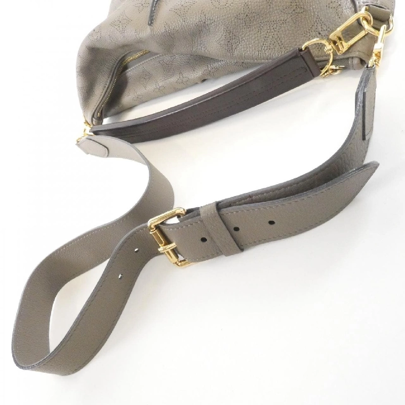 Túi xách vai Louis Vuitton Mahina Selene MM M94213 - Hàng hiệu Chính hãng 763931