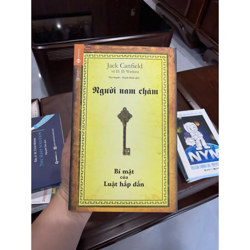 NGƯỜI NAM CHÂM – Bí mật của Luật Hấp Dẫn - K3 1006865