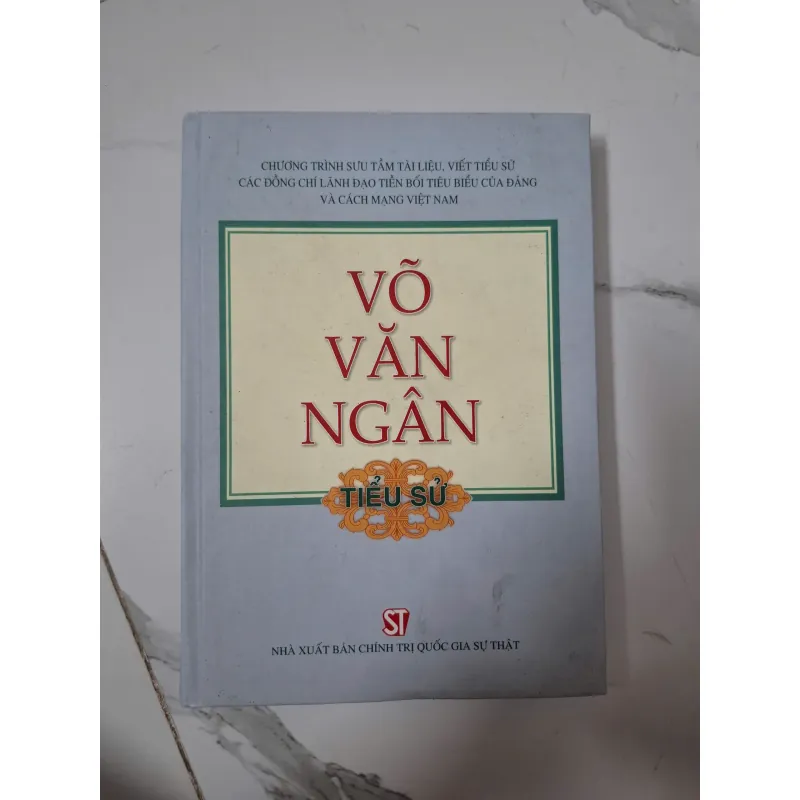 Võ Văn Ngân (Tiểu sử) - Nhiều tác giả - Tiểu sử / Lịch sử 1020820
