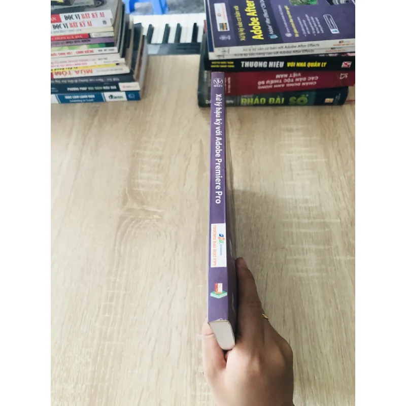 XỬ LÝ HẬU KỲ VỚI ADOBE PREMIER PRO 1027918