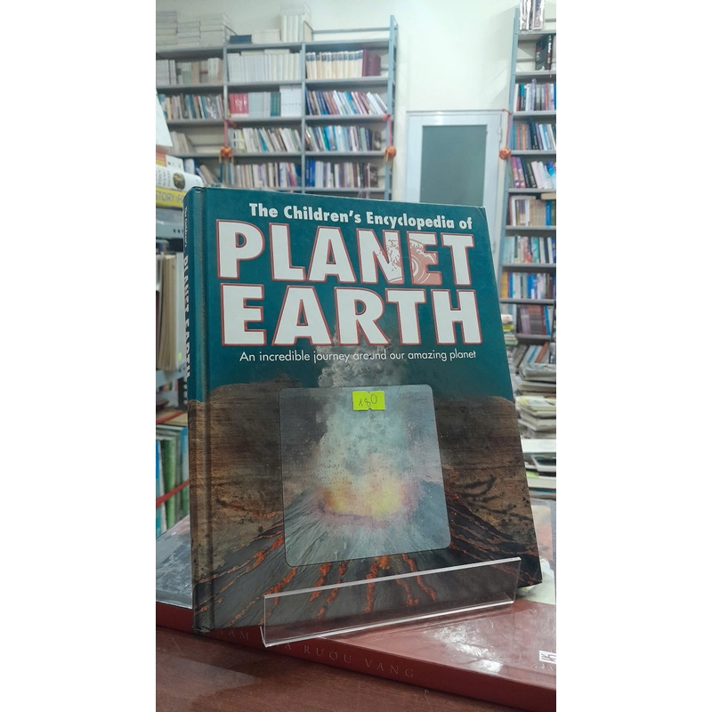 THE CHILDREN'S ENCYCLOPEDIA OF PLANET EARTH 302999