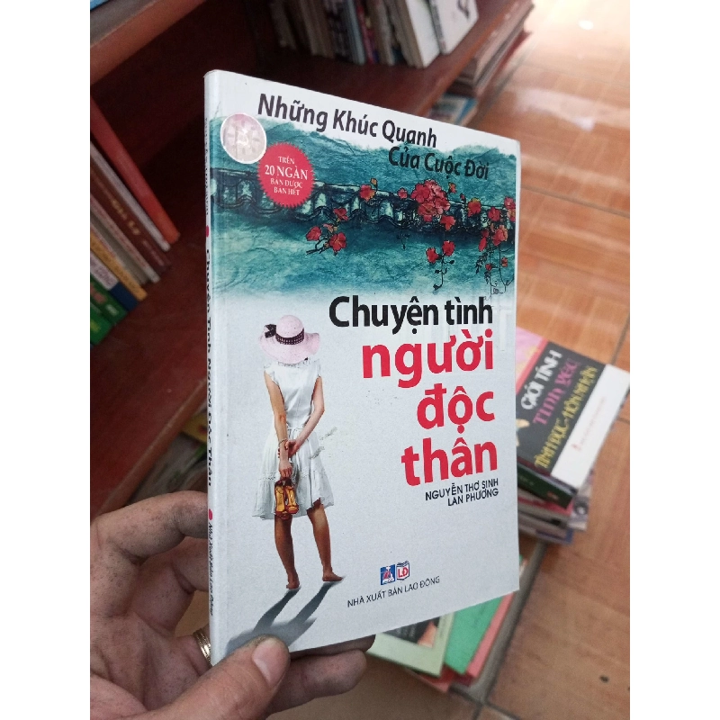 (Sách cũ SCGR) Chuyện tình người độc thân - Thơ Sinh 2010 Sách văn học VAVO-AK19 Blogmeo090426 1016638