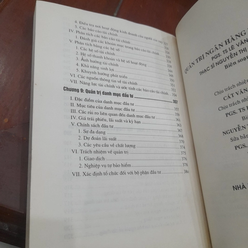 Quản trị NGÂN HÀNG THƯƠNG MẠI 474713