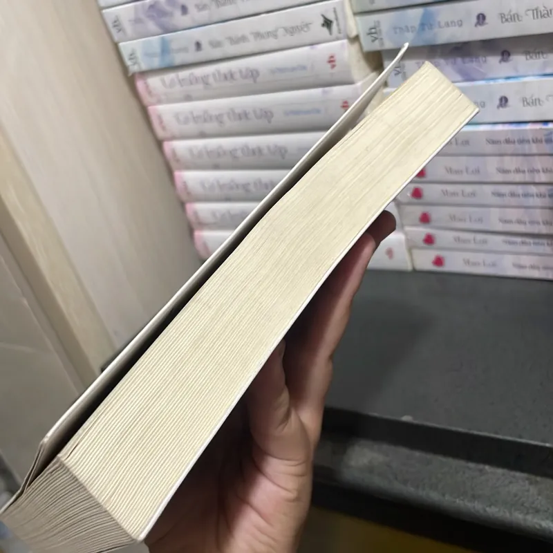 (tiểu thuyết huyền ảo) - Bắt đầu từ biển chết - Hoàng Thư 1003822