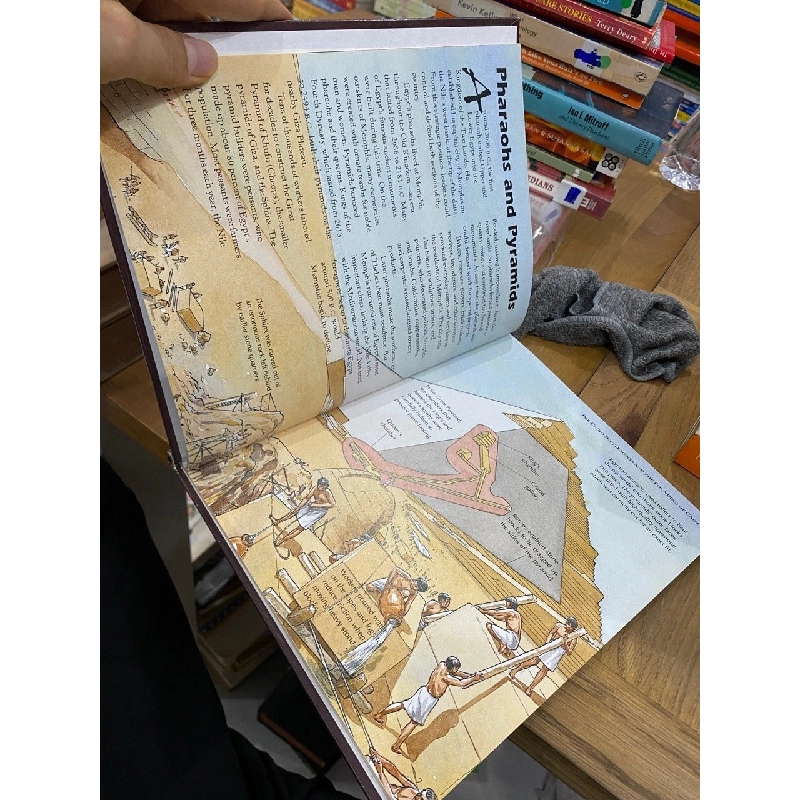 Daily Life in Ancient and Modern Cairo - Joan Barghusen 549638