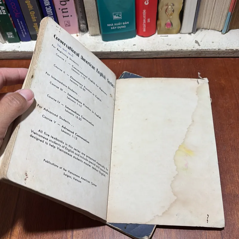 II Sách Xưa: Bộ Sách Anh Mỹ Ngữ Học Đối Thoại (2 Tập) - EDWIN T. CORNELIUS  790707
