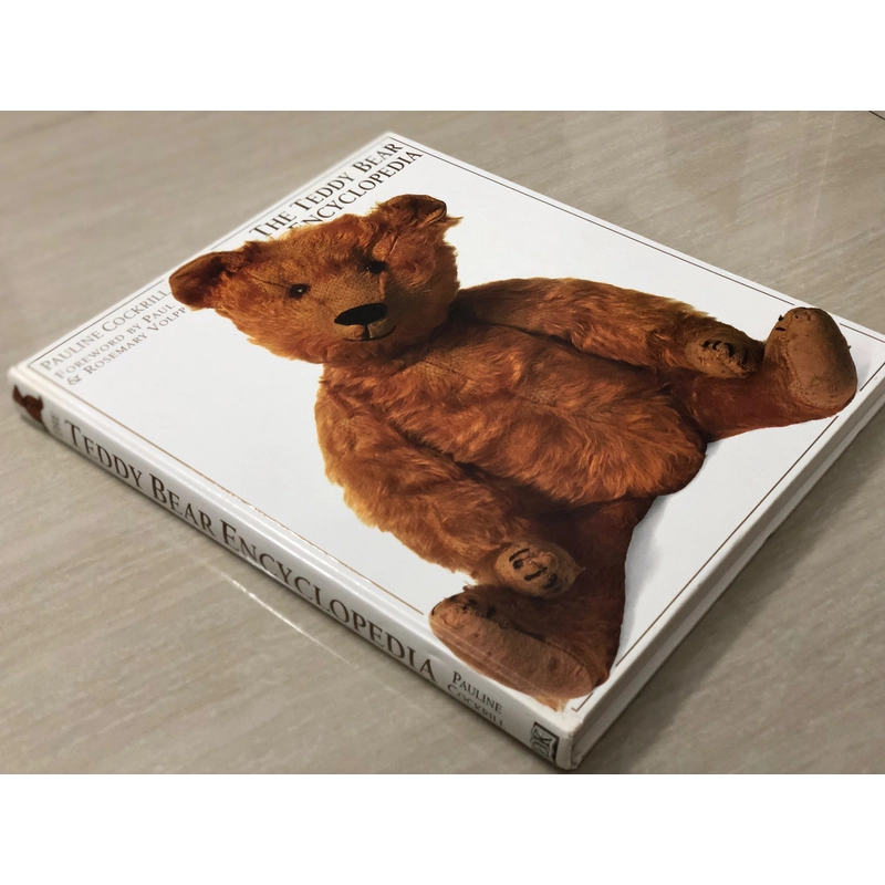 THE TEDDY BEAR ENCYCLOPEDIA Bách khoa toàn thư về Gấu Teddy - DK 1993 455802