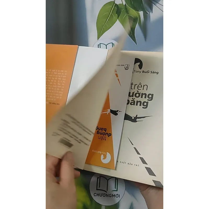 Trên đường băng - Tony Buổi Sáng 688509