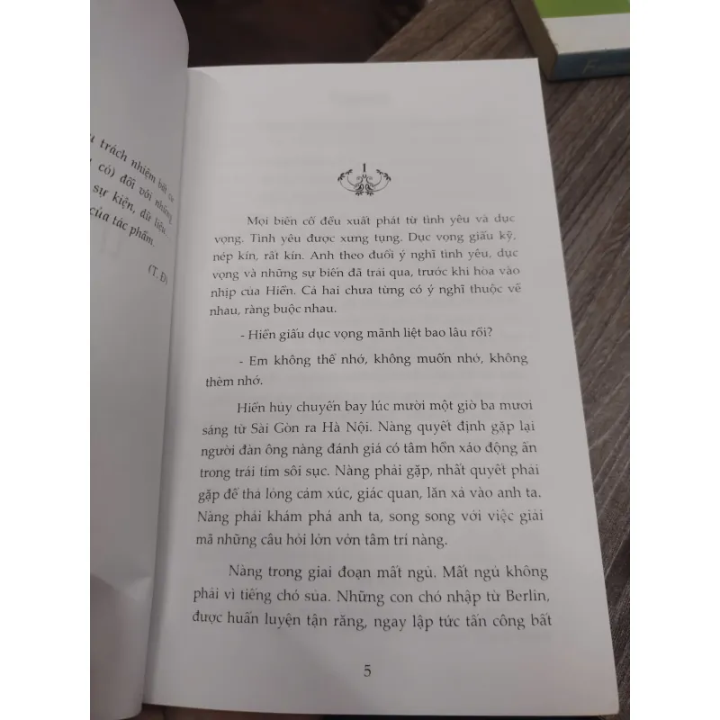 Sách: Thể xác lưu lạc (B1) Tác giả: Tiến Đạt 696653