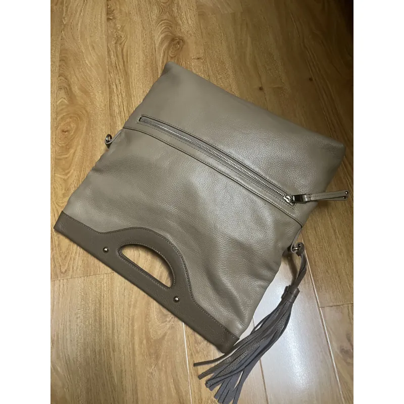 Túi nữ 30*35*5 quai xách ngang da thật 2hand 973844