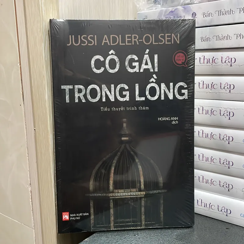 (trinh thám) - Cô gái trong lồng - Jussi Adler-Olsen 990192
