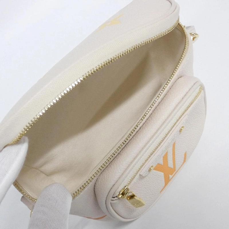 Túi đeo chéo Louis Vuitton Monogram Empreinte (By the Pool) Mini Bum Bag M82208 - Hàng hiệu Chính hãng 765486